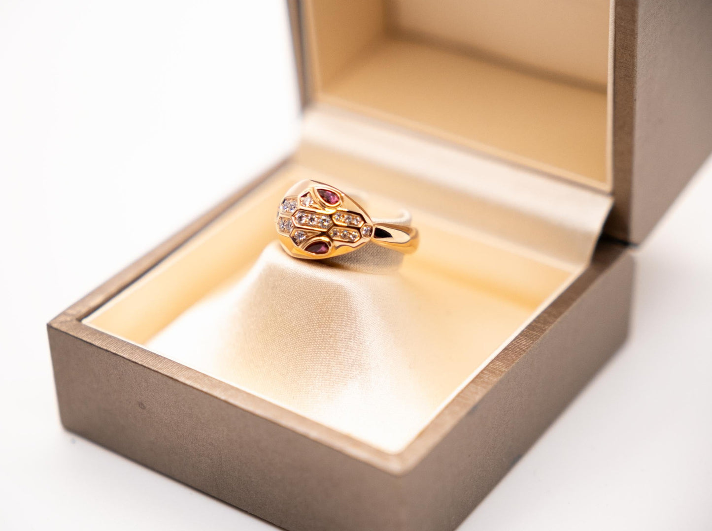 Bvlgari Diamond Serpenti Ring
